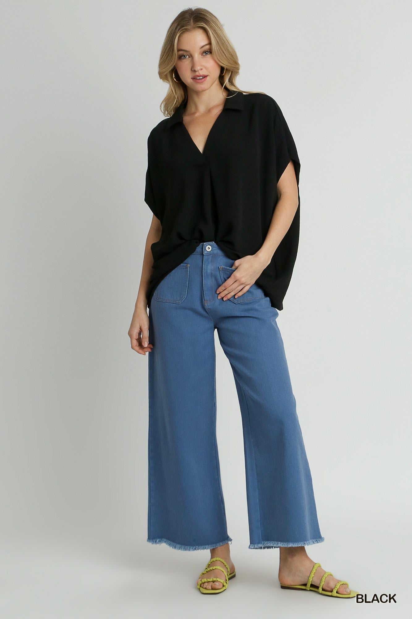 Umgee Oversized Collared Top in Black